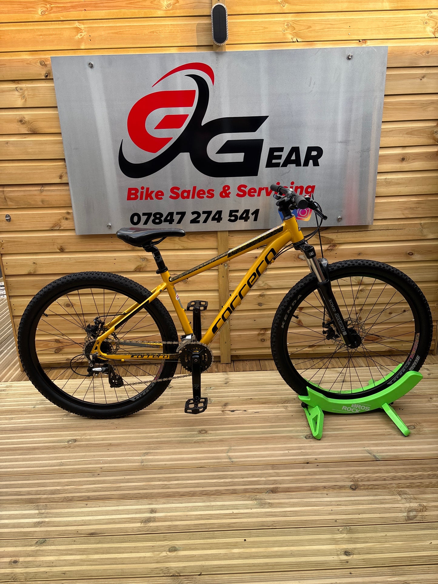2023 Carrera Vengeance Hardtail Mountain Bike
