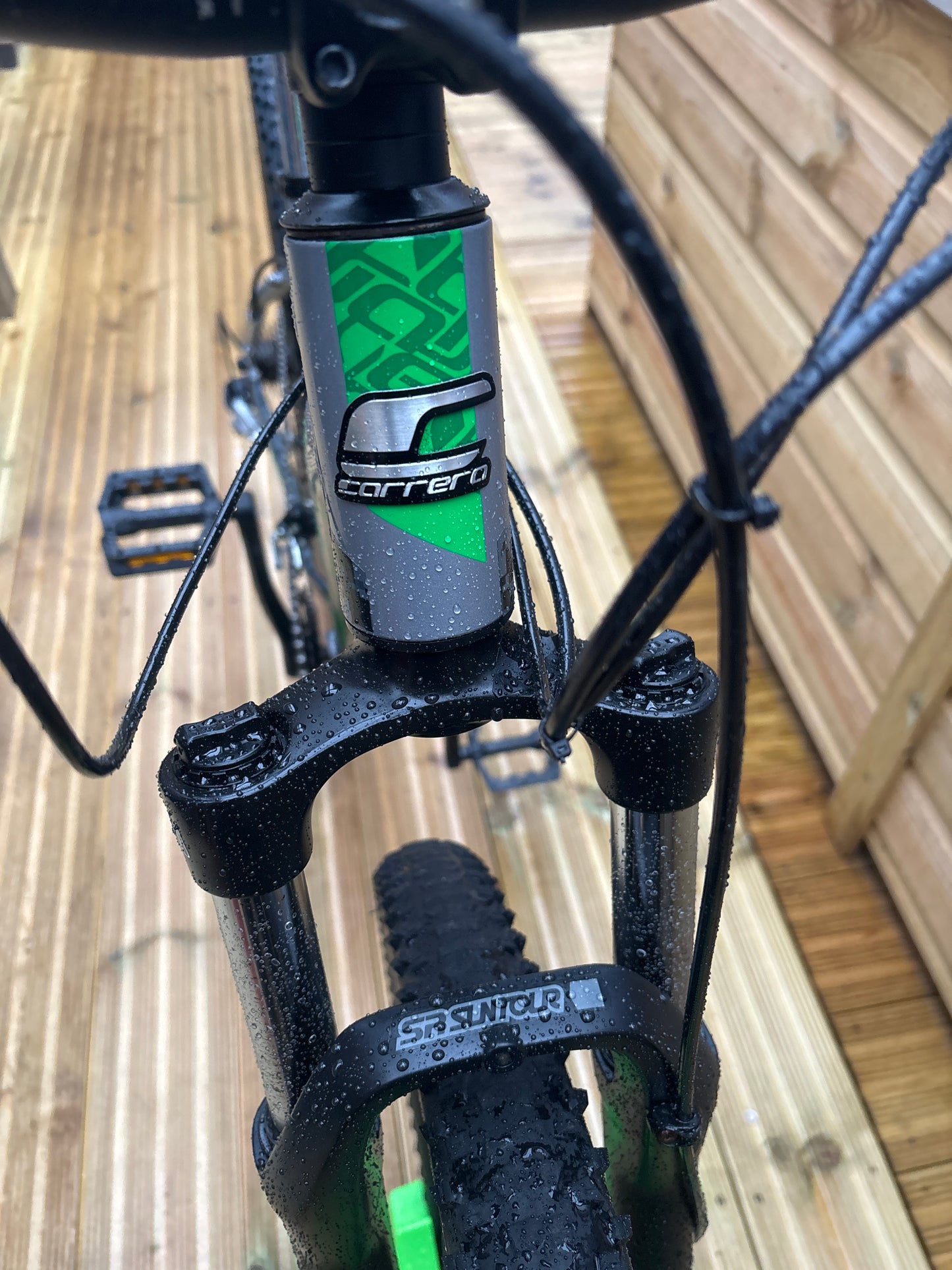 Carrera Hustle 1 Hardtail Mountain Bike