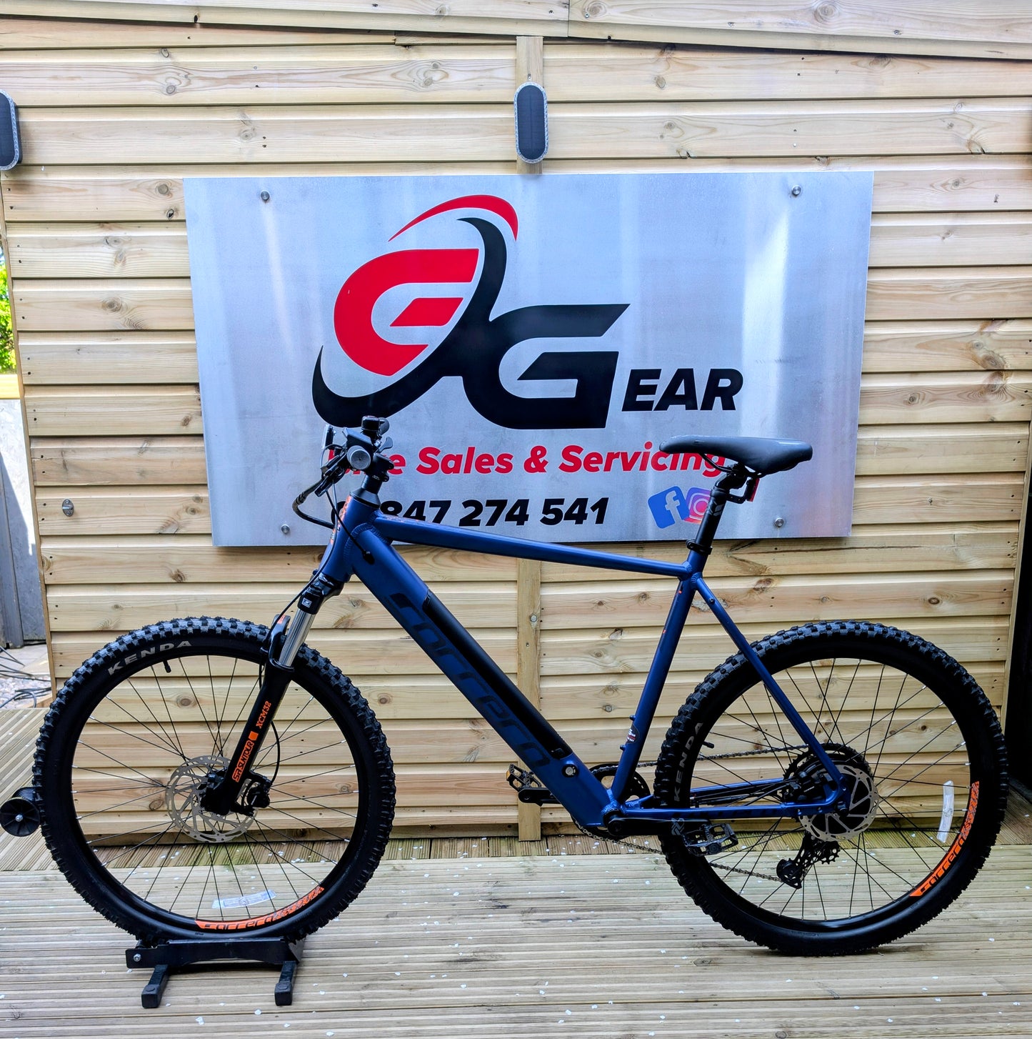 2026 Carrera Vulcan E electric hardtail mountain bike XL