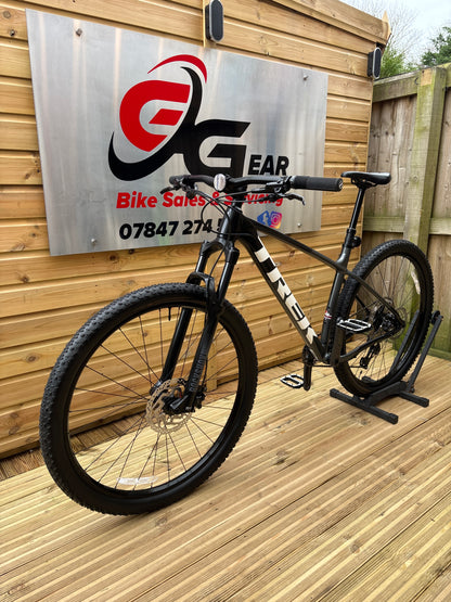 2025 Trek Procaliber 6 Hardtail Mountain Bike