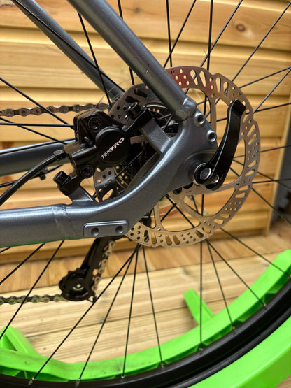 Giant Talon 2 hardtail mountain bike