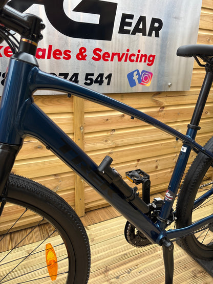 2024 Trek Dual Sport 2 Gen 5 Hybrid Bike