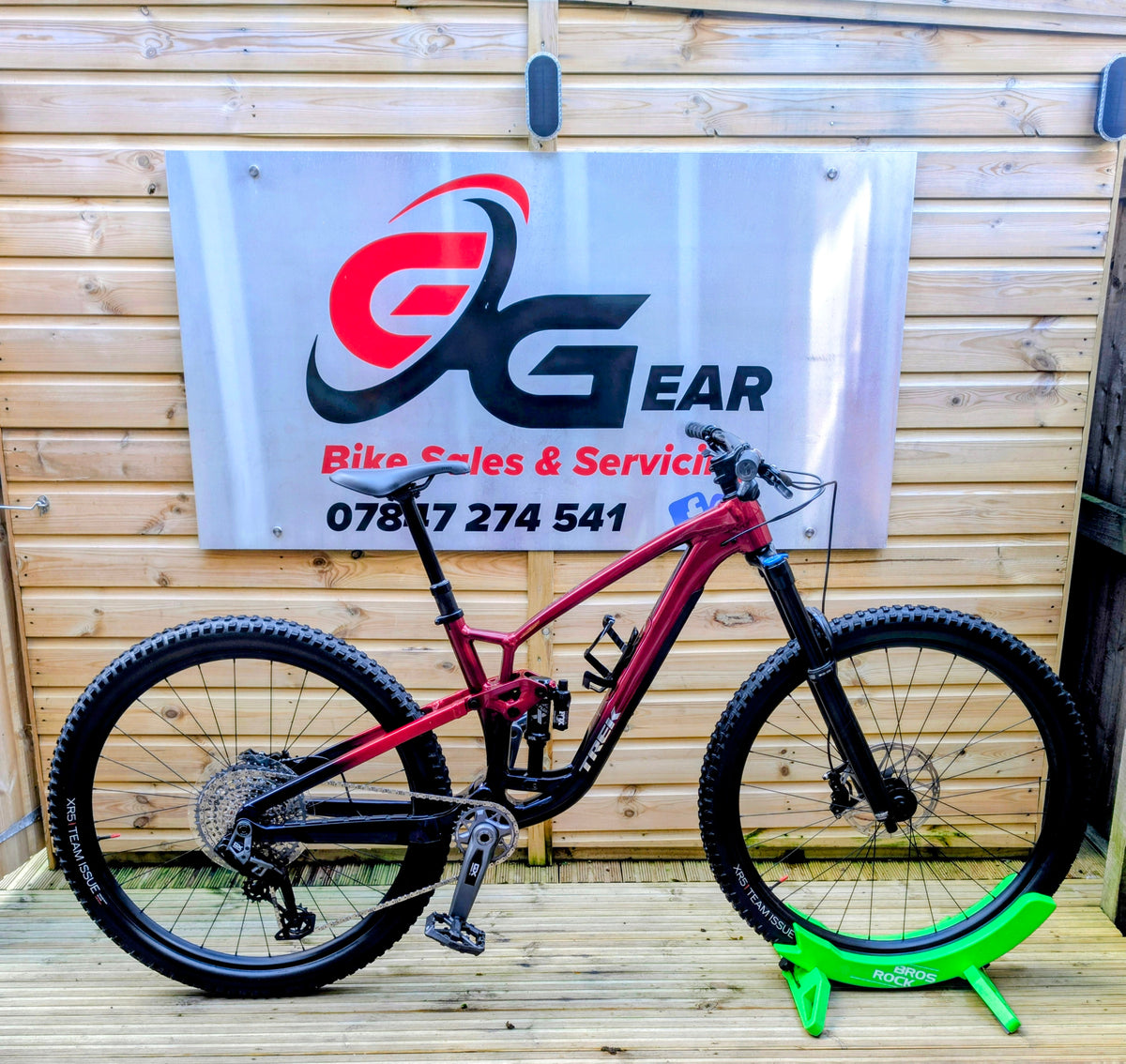 Trek Fuel EX 8 GX AXS T-TYPE Gen 6 full suspension mountain bike
