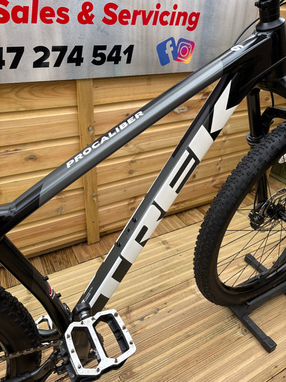 2025 Trek Procaliber 6 Hardtail Mountain Bike