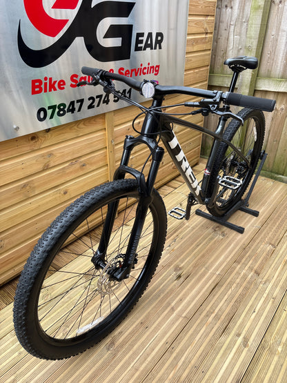 2025 Trek Procaliber 6 Hardtail Mountain Bike