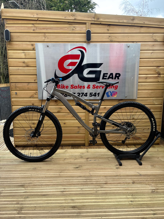 2023 Boardman MTR 8.6 Full Suspension Mountain Bike