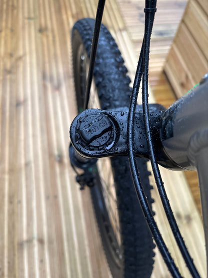 Carrera Hustle 1 Hardtail Mountain Bike