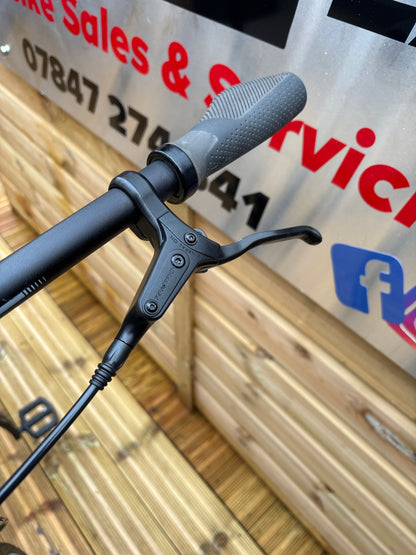 2024 Cannondale Quick Four Hybrid Bike