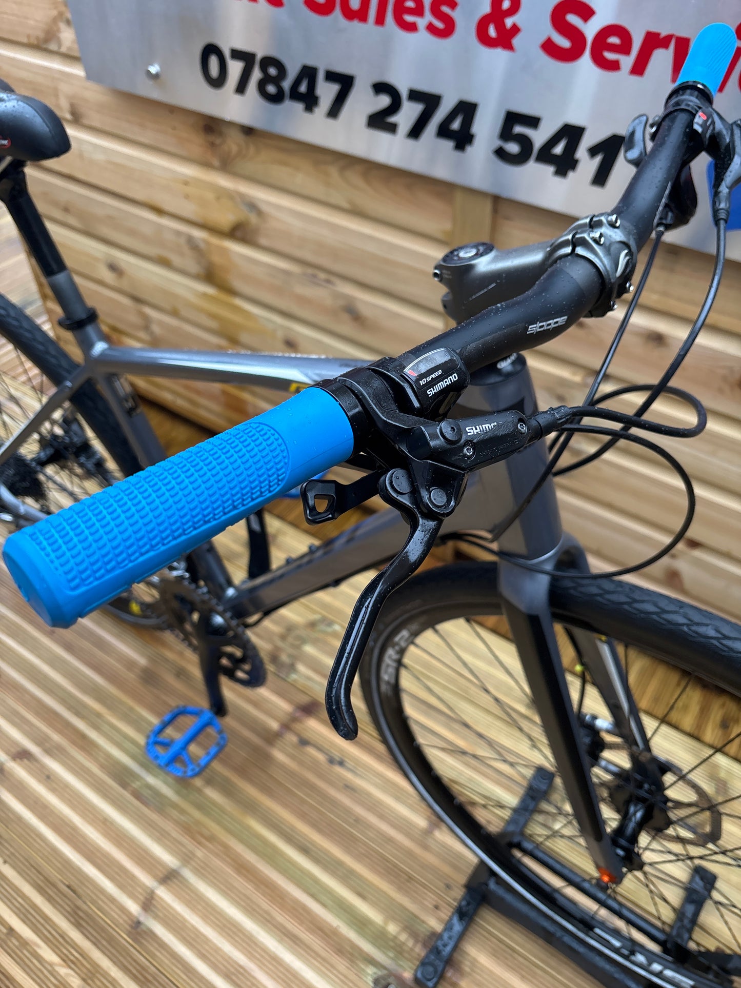 Giant Rapid 1 Hybrid Bike