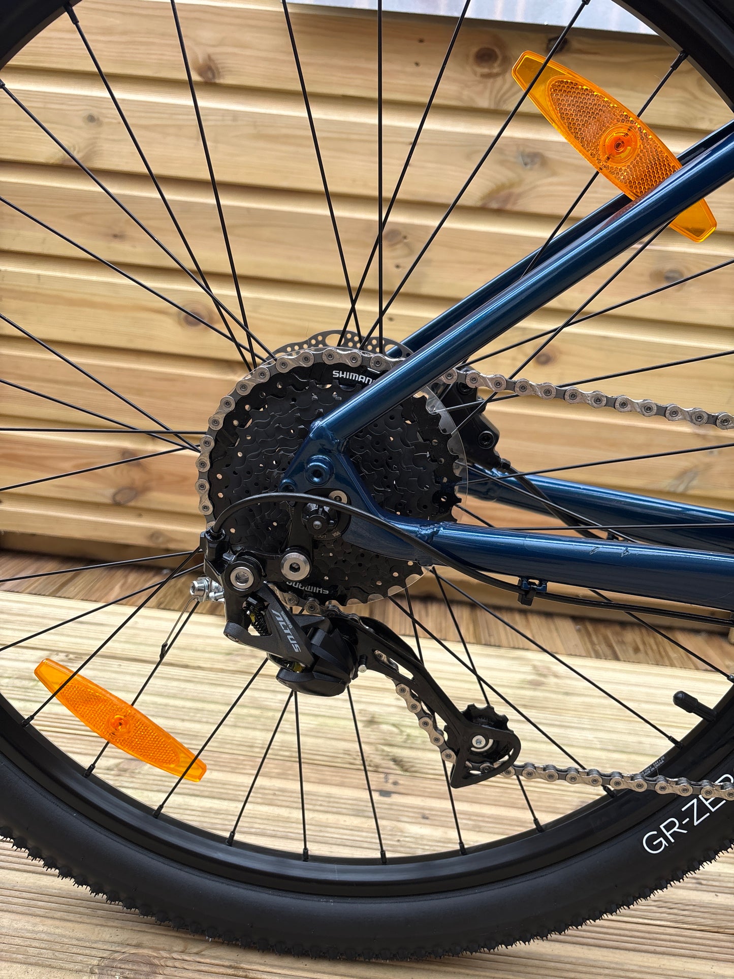 2024 Trek Dual Sport 2 Gen 5 Hybrid Bike