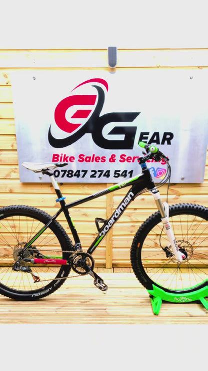 Boardman TXC650b hardtail mountain bike