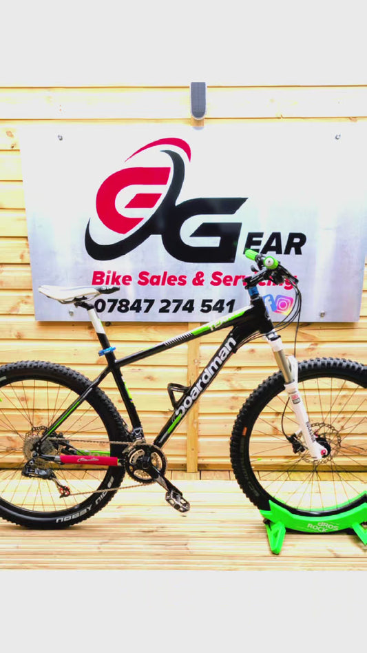 Boardman TXC650b hardtail mountain bike