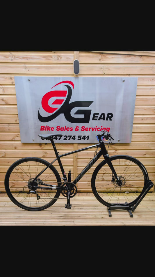 Merida speeder 200 hybrid bike