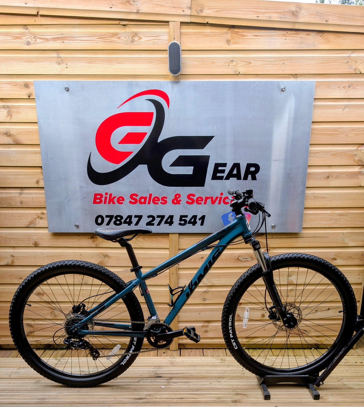Jamis Trail X A2 hardtail mountain bike