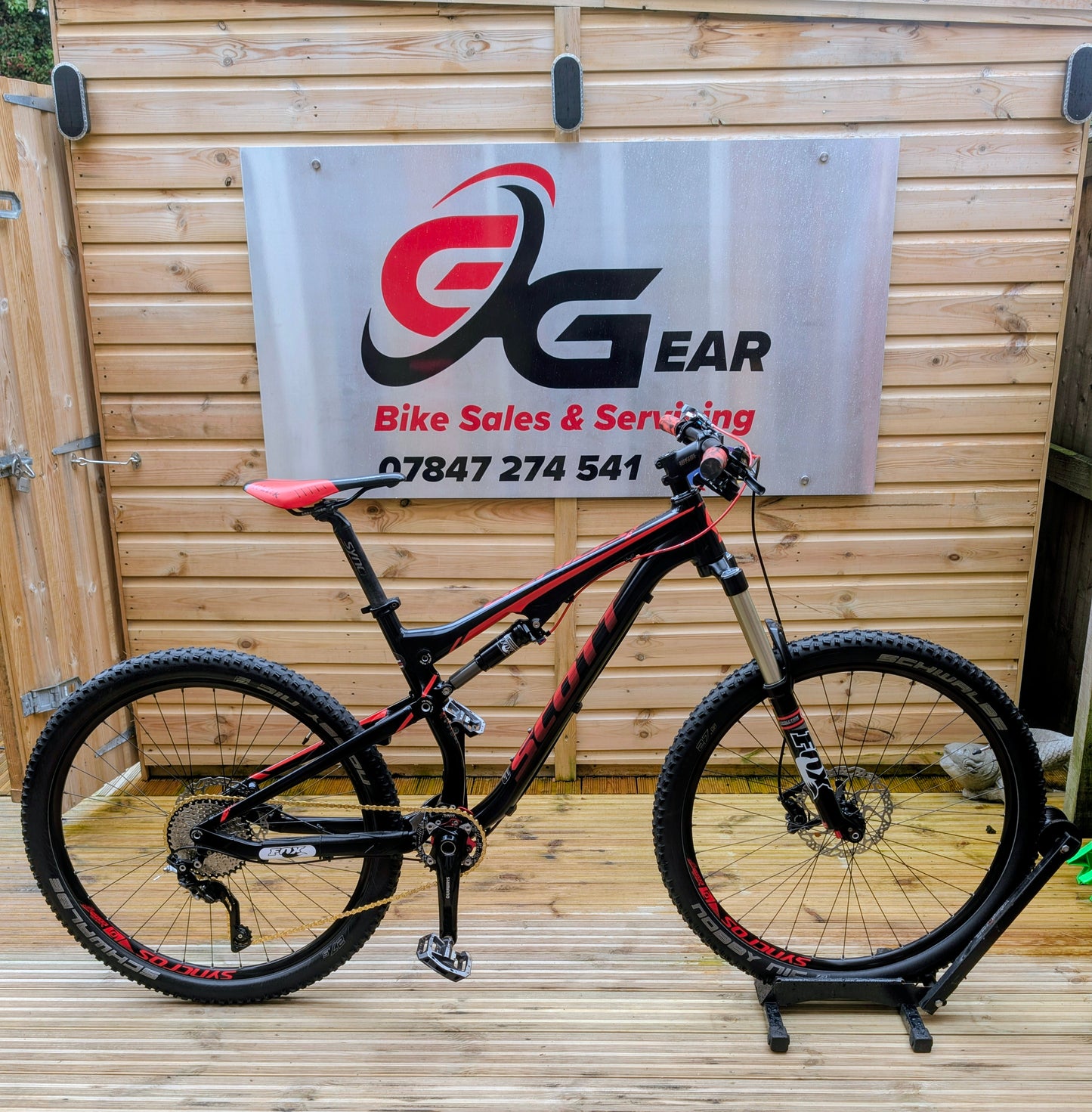 Scott Genius 740 full suspension mountain bike
