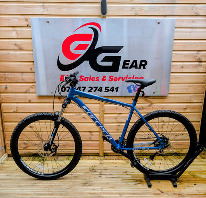 Carrera Vulcan hardtail mountain bike large