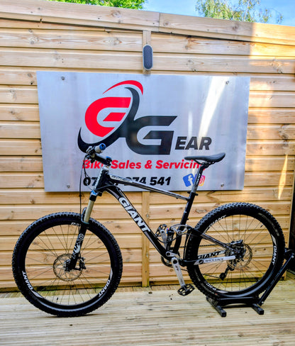 Giant Anthem X 2 full suspension mountain bike