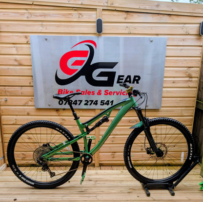 2023 Boardman MTR 8.8 full suspension mountain bike