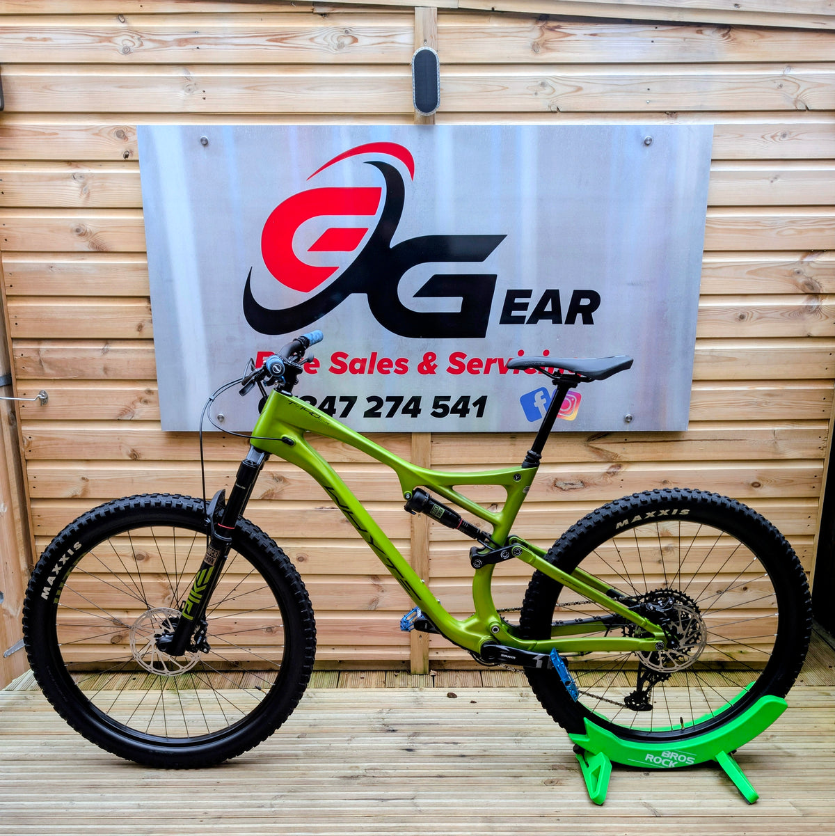 Whyte T-140cr Carbon full suspension mountain bike